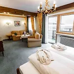 Hotel Olympia 3*