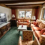 Olympia Hotel