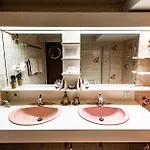 Olympia Hotel 3*