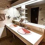 Olympia Hotel