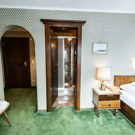 Olympia Hotel